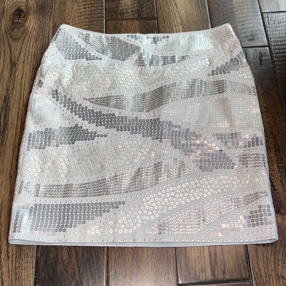 White House Black Market Dresses & Skirts - White House Black Market - WHBM sequin silver mini‎ skirt 8